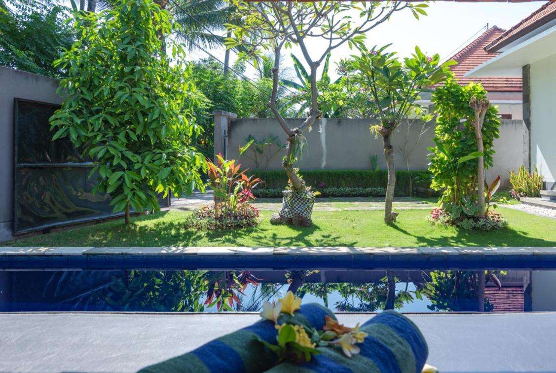 Villas Anna Bali Lovina  Exterior photo